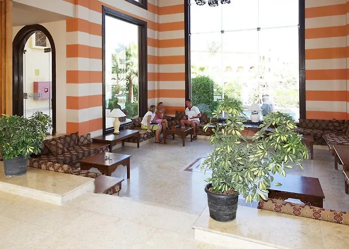 The Three Corners Palmyra Sarm es-Sejk